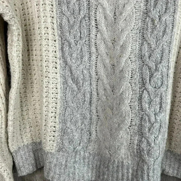 Sleeping On Snow Sweater Medium Cable Knit Elbow Patch Cream and Gray M - Picture 4 of 9